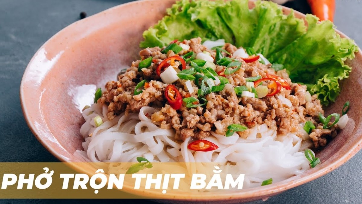 Phở trộn thị bằm